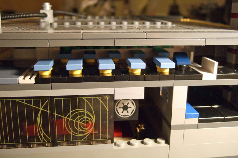 Illustration for article titled The Mother of All Lego Star Wars Battles